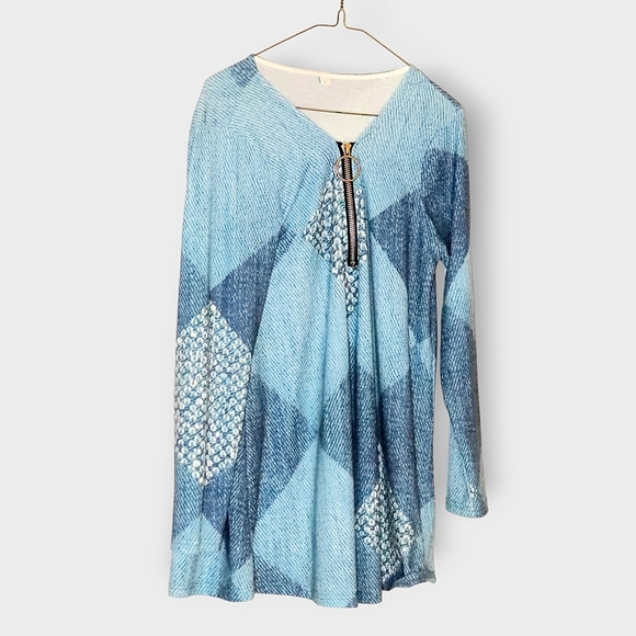 WOMENS BLUE V NECK HALF ZIP UP BLUE PATTERN SHIRT - Picture 2 of 2